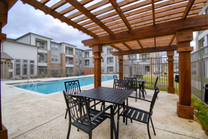 Crest-at-Illinois 01